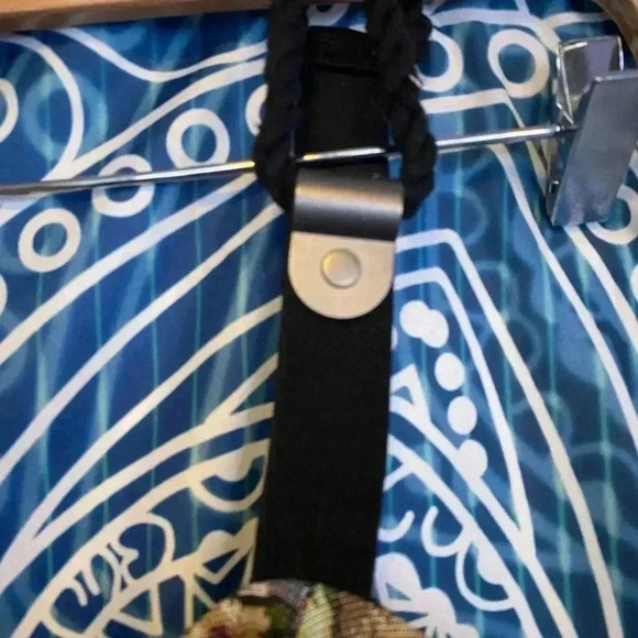 BCBG adorable flower sundress - Picture 4 of 8